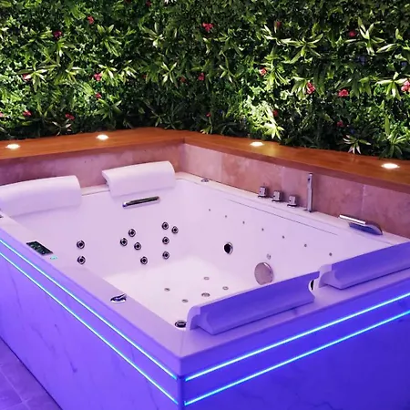 Sejour Magique, Spa & Jacuzzi Διαμέρισμα Cintegabelle